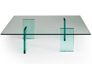 Üveg asztalok gyártása egyedi méretre